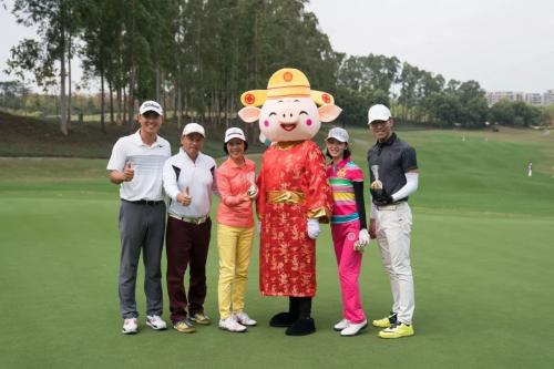 A Fun Start at the Foshan Golf Club