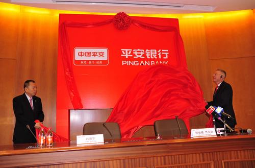 格莱企划部重组