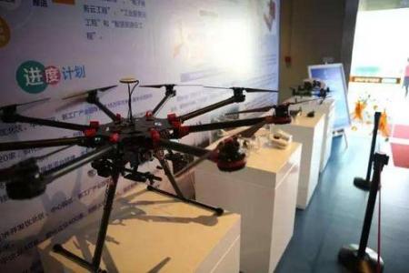 武汉这群大学生创业瞄准无人机 在国际无人机竞